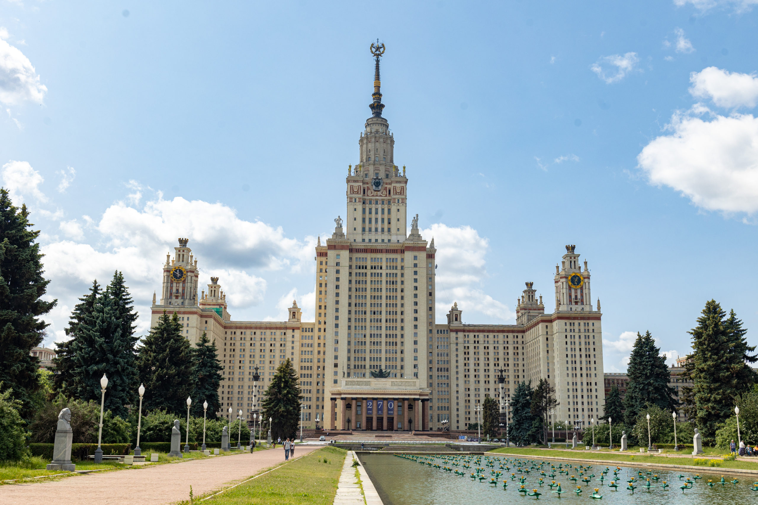 Скоростные лифты (МГУ) SJEC