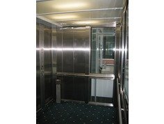 Автомобильный лифт Sodimas для офисного центра в Москве